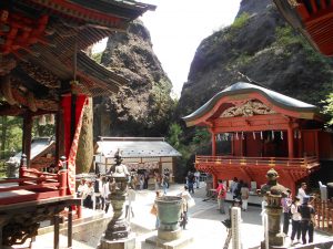 榛名神社